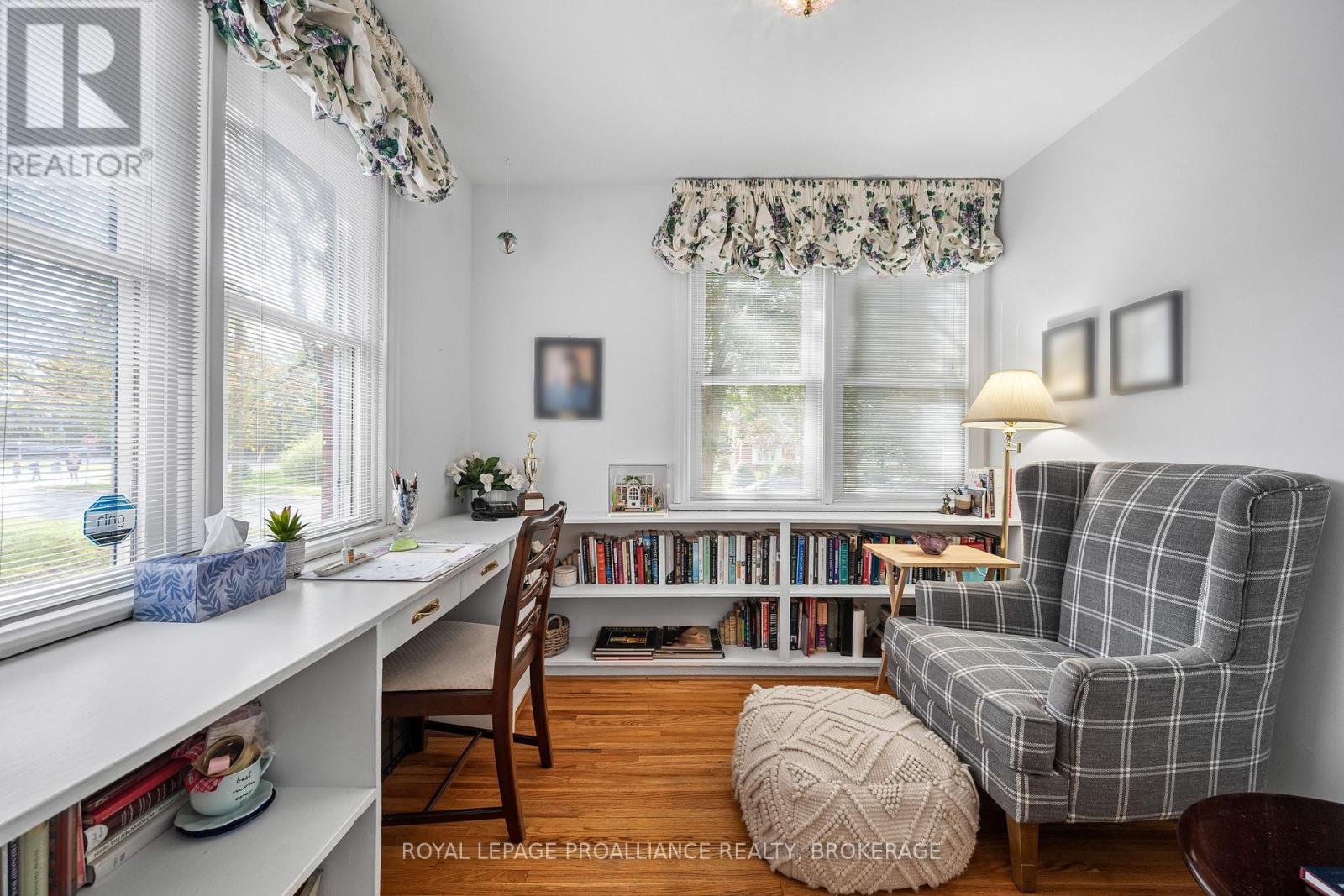 5 WESTMORELAND ROAD - 21