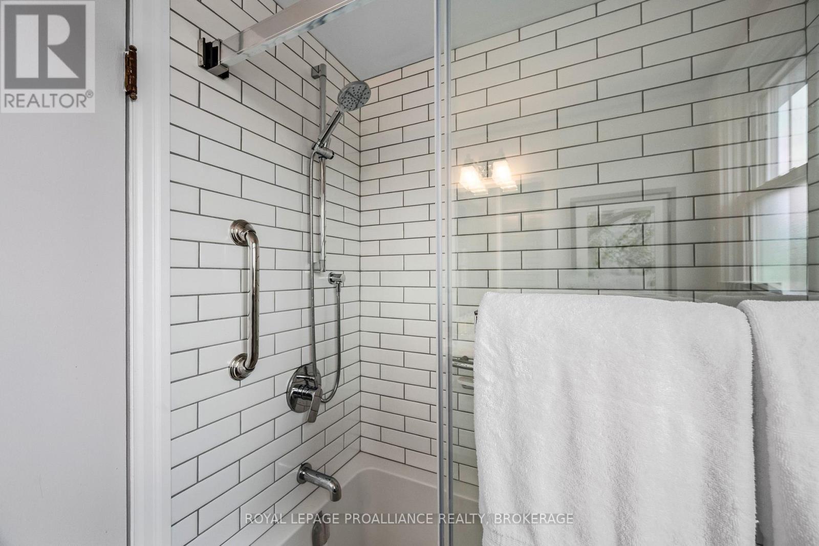 5 WESTMORELAND ROAD - 27