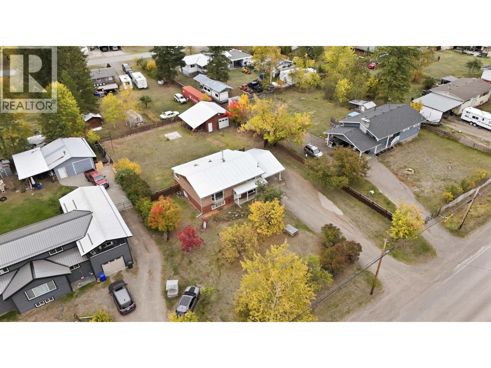 1528 DOG CREEK ROAD - 31
