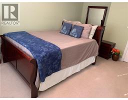 19 Amos Drive, Guelph, ON N1L0L6 Photo 13
