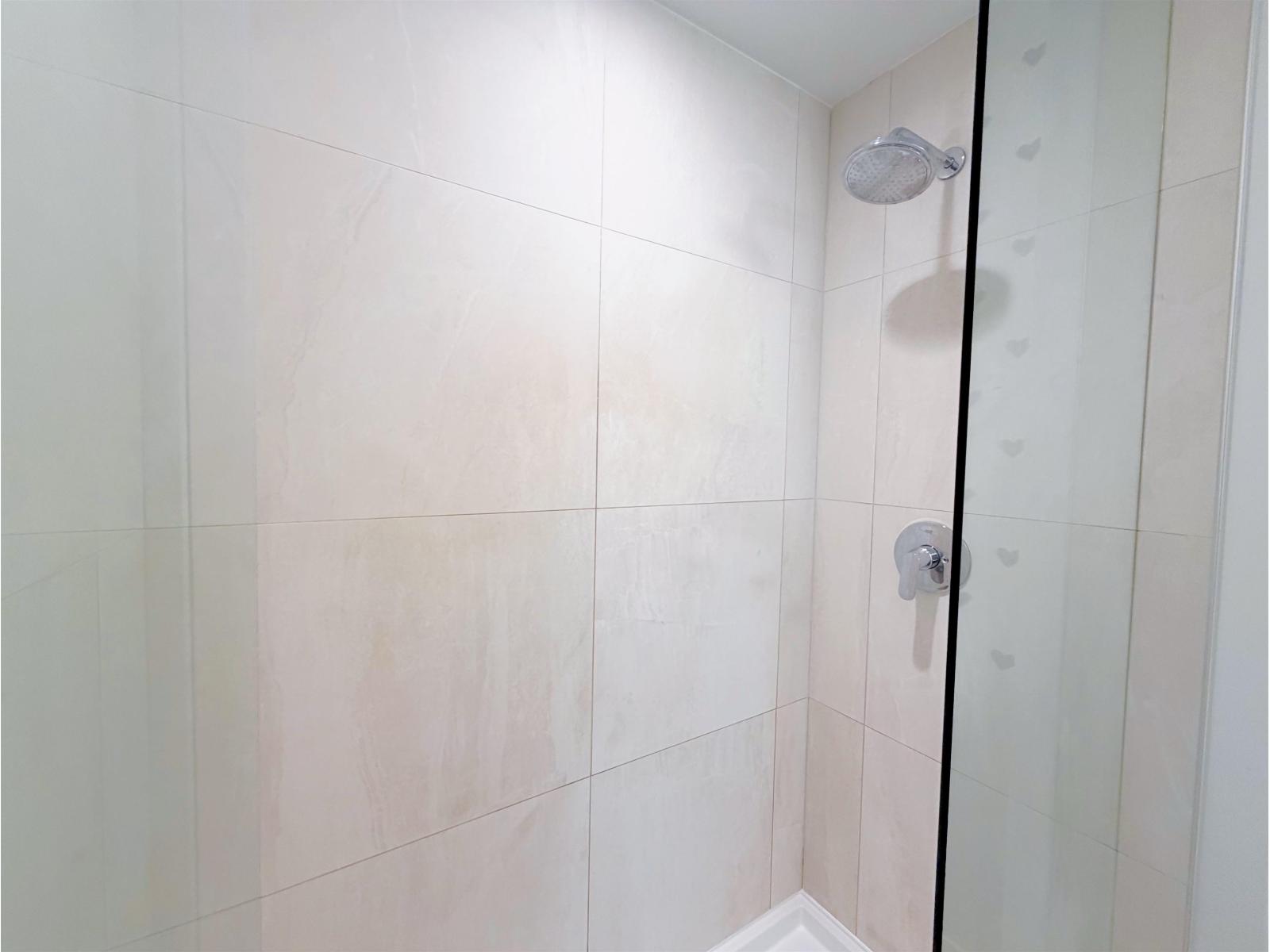 Photo of 8 9718 161A STREET 26