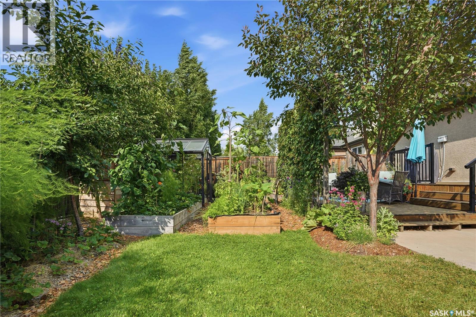114 Senick CRESCENT - 46