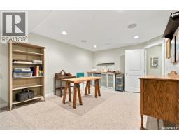 114 Senick Crescent, Saskatoon, SK S7T0P1 Photo 38