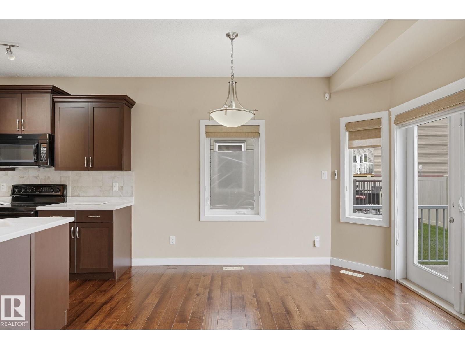 #19 340 SPRUCE RIDGE RD - 10