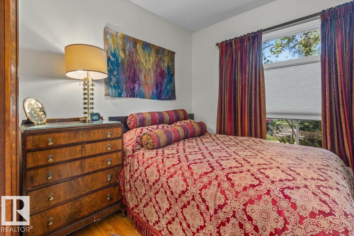 11347 89 Street NW, Parkdale (Edmonton) — photo 21 of 30: Property photo