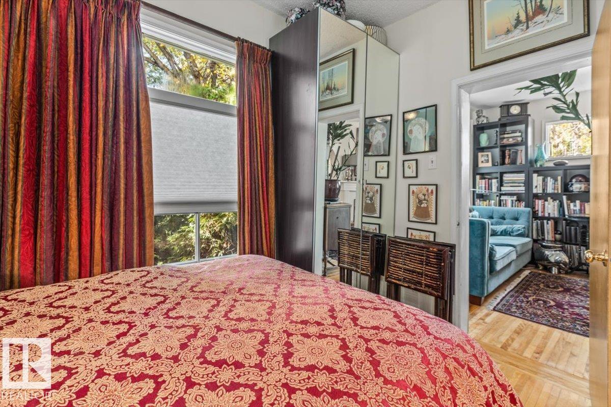 11347 89 Street NW, Parkdale (Edmonton) — photo 22 of 30: Property photo
