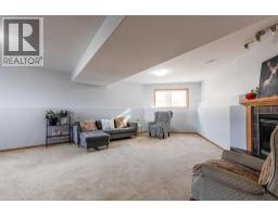403 Sierra Boulevard Sw, Medicine Hat, AB T1B4W4 Photo 31
