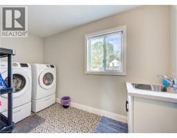 195 Charles Street E, Ingersoll, ON N5C1K3 Photo 17