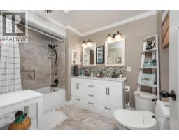 9310 Northcott Drive, Coldstream, BC V1B2K2 Photo 18