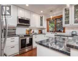 9310 Northcott Drive, Coldstream, BC V1B2K2 Photo 13