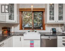 9310 Northcott Drive, Coldstream, BC V1B2K2 Photo 14