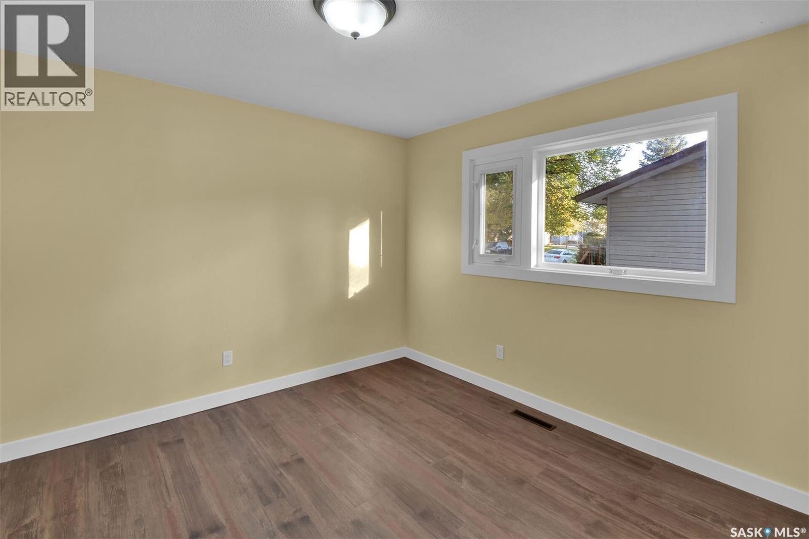 110 Spinks DRIVE, Saskatoon — photo 11