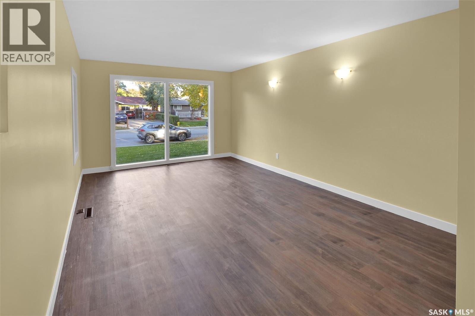 110 Spinks DRIVE, Saskatoon — photo 9