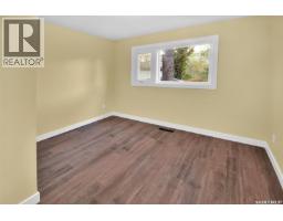 Bedroom - 110 Spinks Drive, Saskatoon, SK S7H4B9 Photo 13