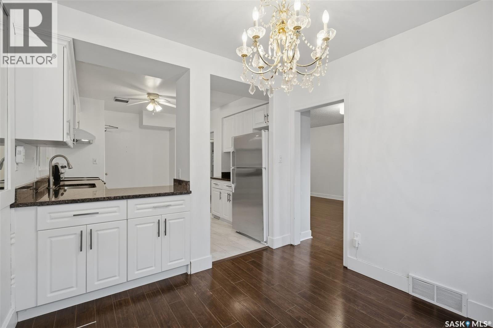 1004 6th STREET E - 12