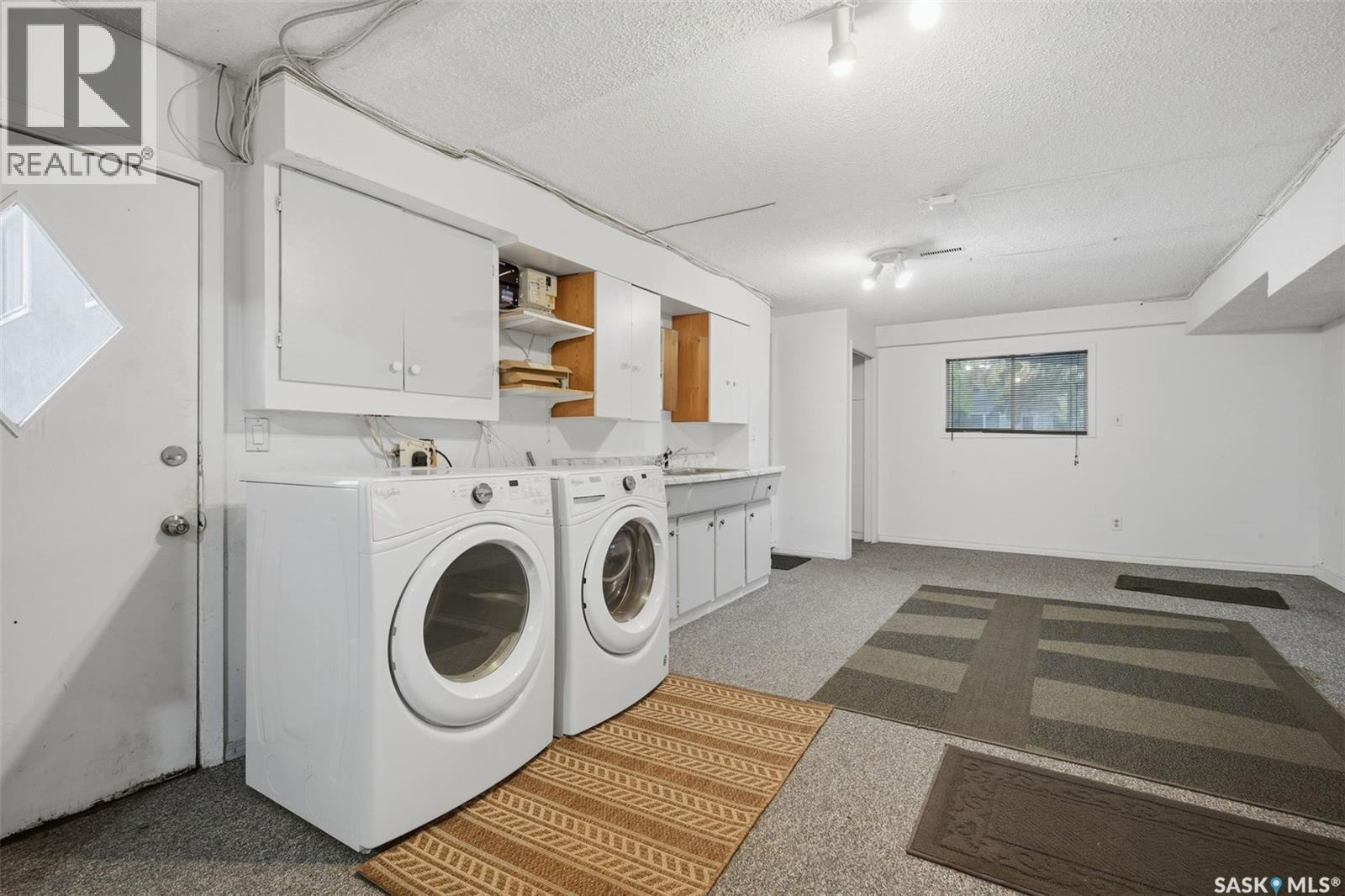 1004 6th STREET E - 23