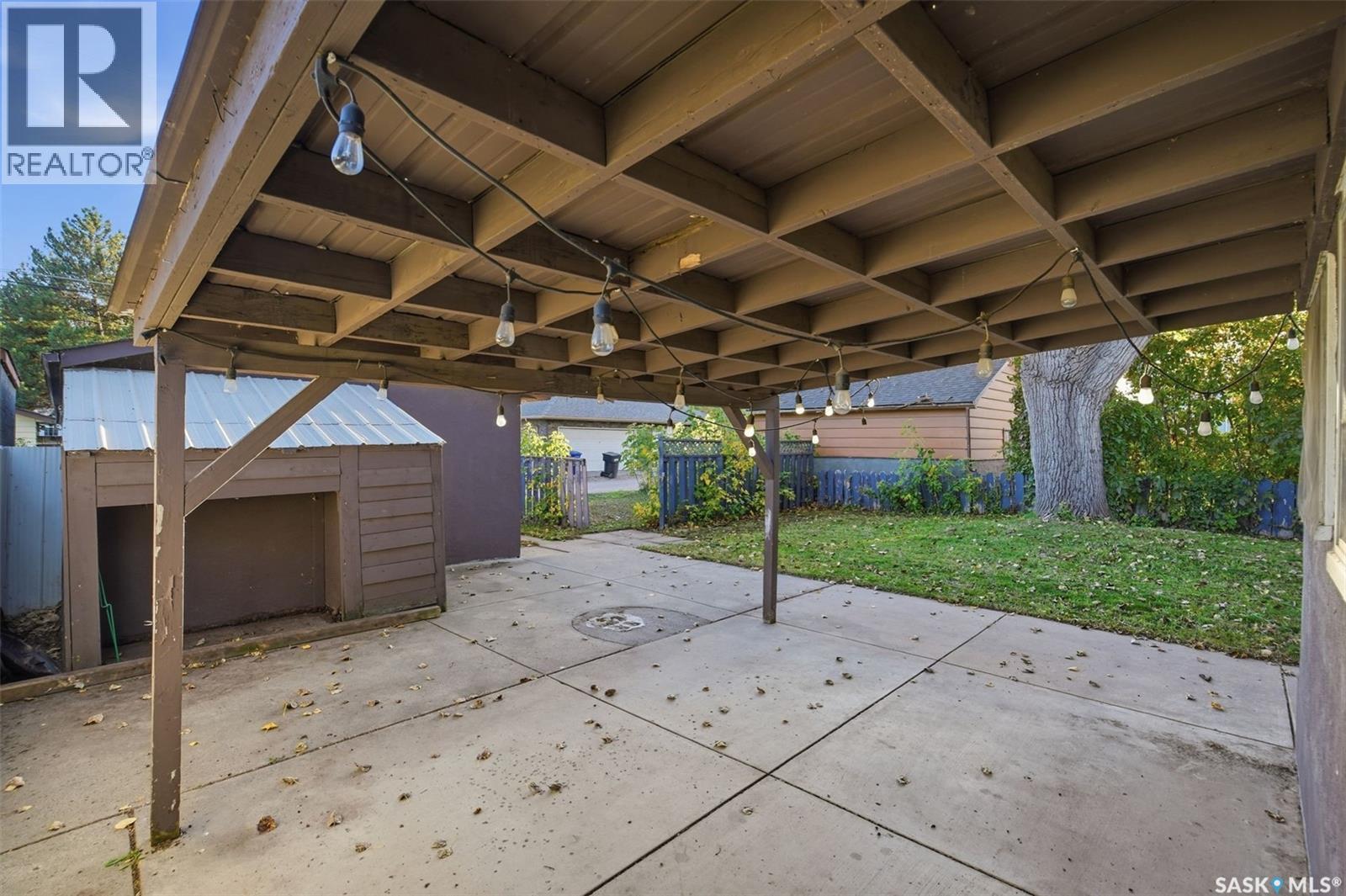 1004 6th STREET E - 36