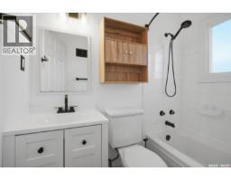 Bedroom - 1004 6th Street E, Saskatoon, SK S7H1E2 Photo 15