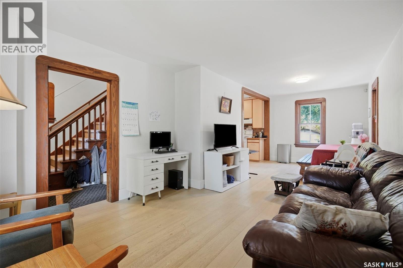 818 B AVENUE N, Saskatoon — photo 5