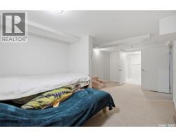 818 B Avenue N, Saskatoon, SK S7L1E7 Photo 22