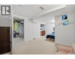 818 B Avenue N, Saskatoon, SK S7L1E7 Photo 23