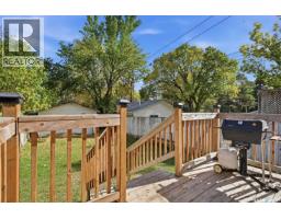 818 B Avenue N, Saskatoon, SK S7L1E7 Photo 24