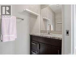 Bedroom - 1137 Jurasin Street N, Regina, SK S4X0K1 Photo 9