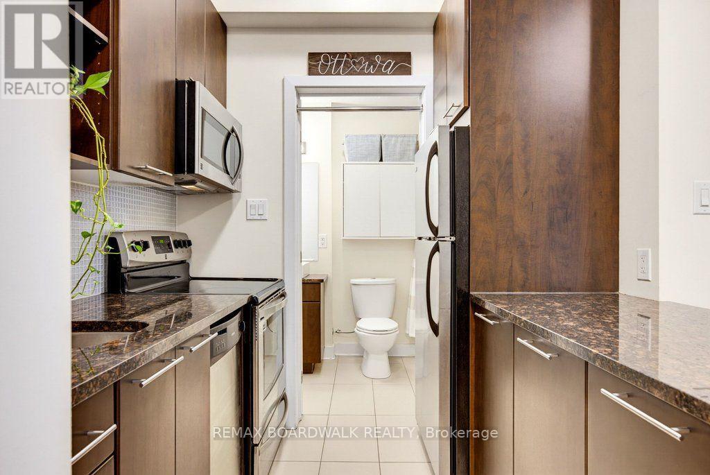 #104 360 CUMBERLAND STREET - 13