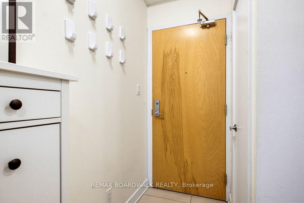 104 - 360 CUMBERLAND STREET, Ottawa — photo 4
