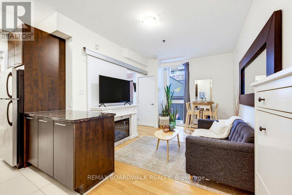 104 - 360 CUMBERLAND STREET, Ottawa — photo 5
