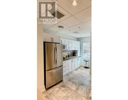 300 - 175 Willowdale Avenue, Toronto, ON M2N4Y9 Photo 8