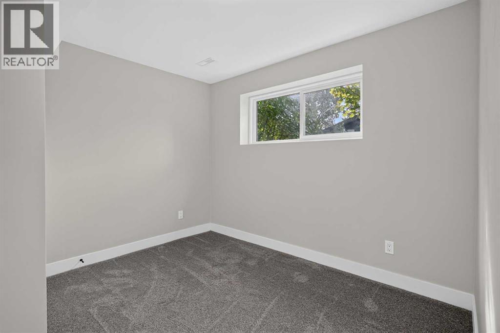169 Silver Mead Crescent NW - 36