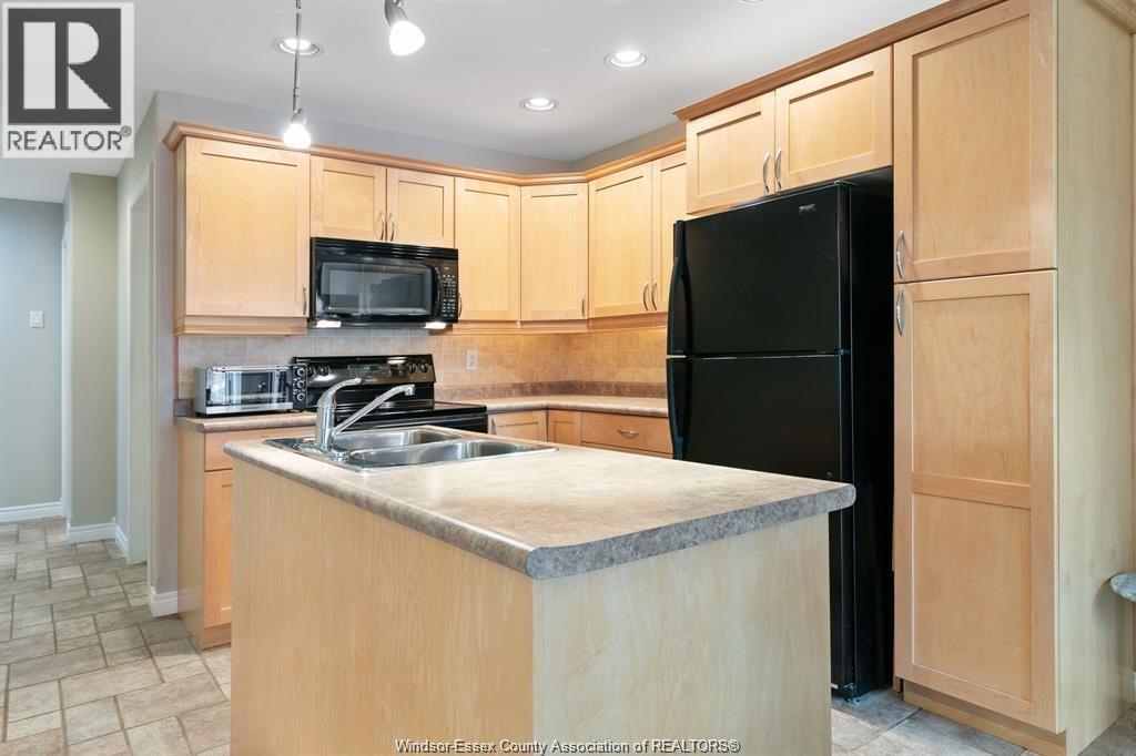 6085 Natalie COURT - 10