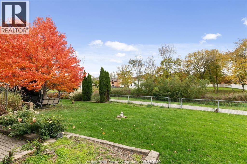 6085 Natalie COURT - 28