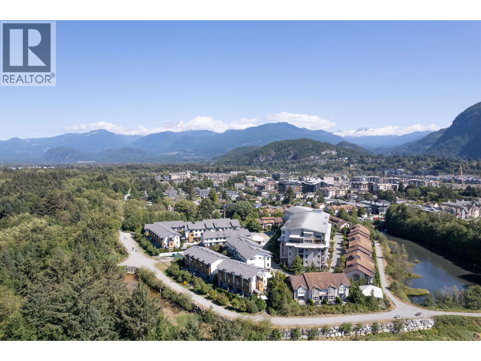 213 1212 MAIN STREET, Squamish