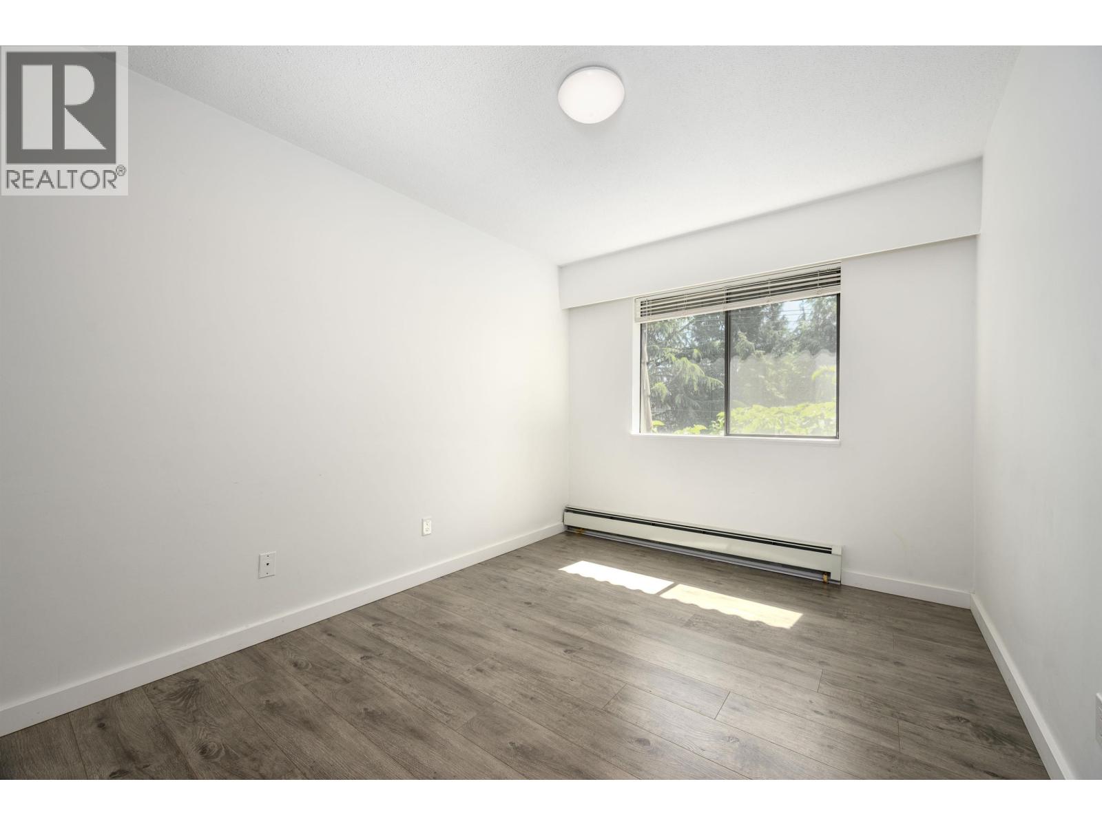 Photo of 305 310 W 3RD STREET 23