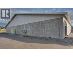 3922 Hullcar Road, Armstrong, BC V4Y0M7 Photo 44
