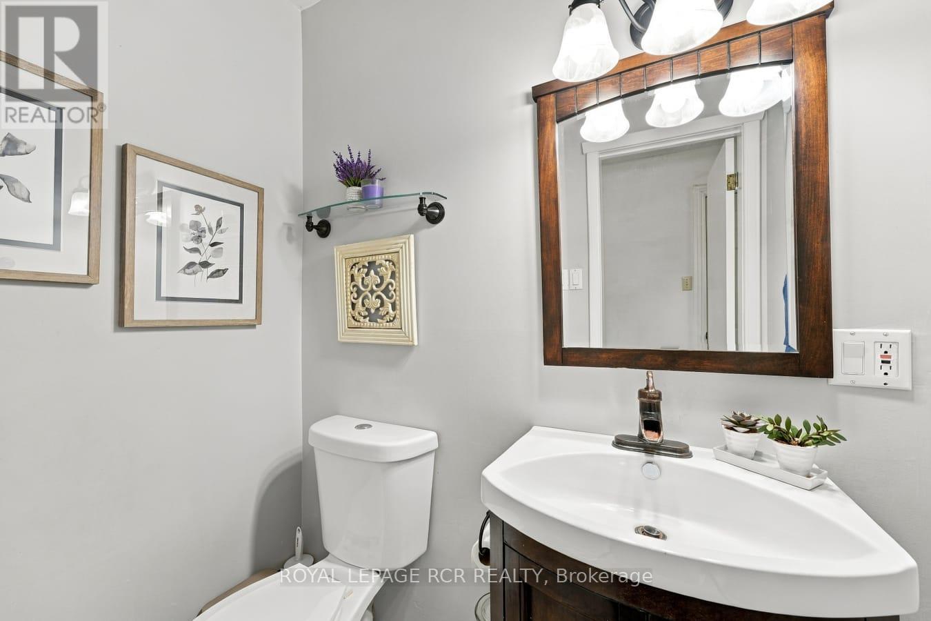 22541 KENNEDY ROAD - 31