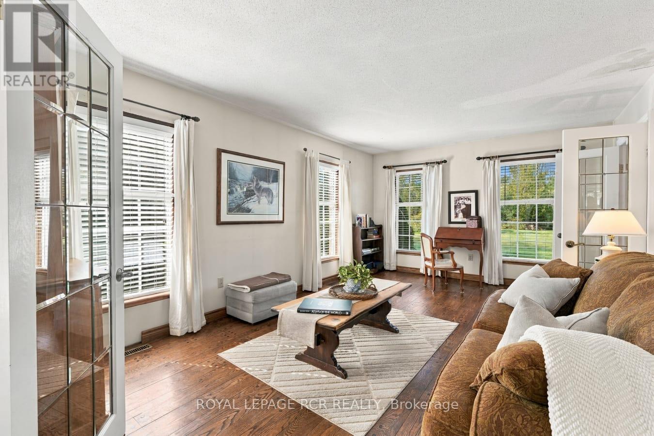 22541 KENNEDY ROAD - 9