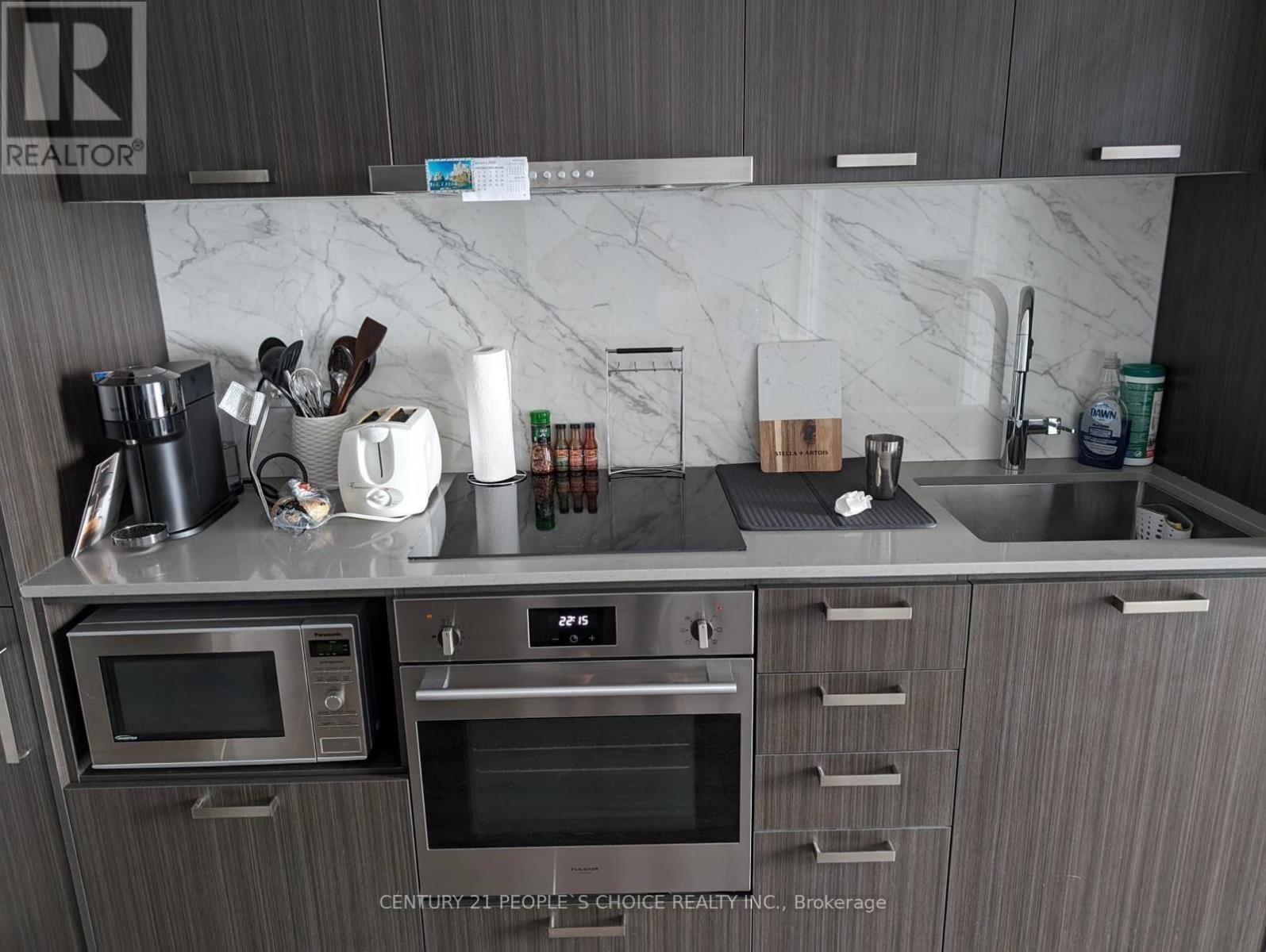 1706 - 38 HONEYCRISP CRESCENT, Vaughan (Vaughan Corporate Centre) — photo 3
