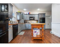230 Victoria Street E, Amherst, NS B4H1Y9 Photo 18