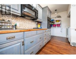 230 Victoria Street E, Amherst, NS B4H1Y9 Photo 22
