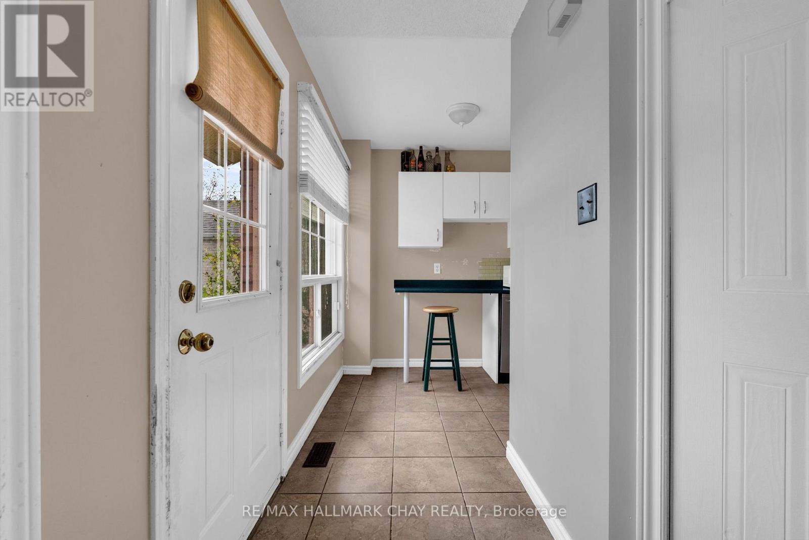 104 FERGUSON DRIVE, Barrie (Northwest) — photo 3