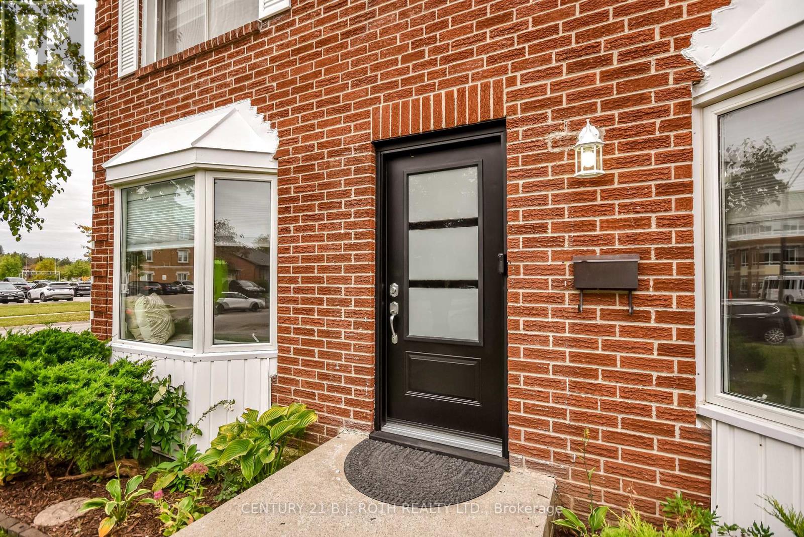 77 PEPLER PLACE, Barrie (Sunnidale) — photo 3