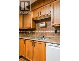 Living room - 307, 3090 15 Avenue Se, Medicine Hat, AB T1B3Z3 Photo 8