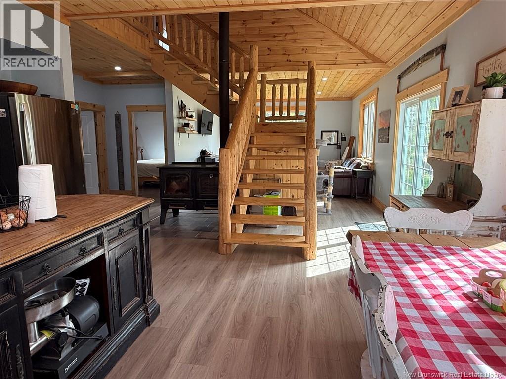 1689 Kintore Road - 20