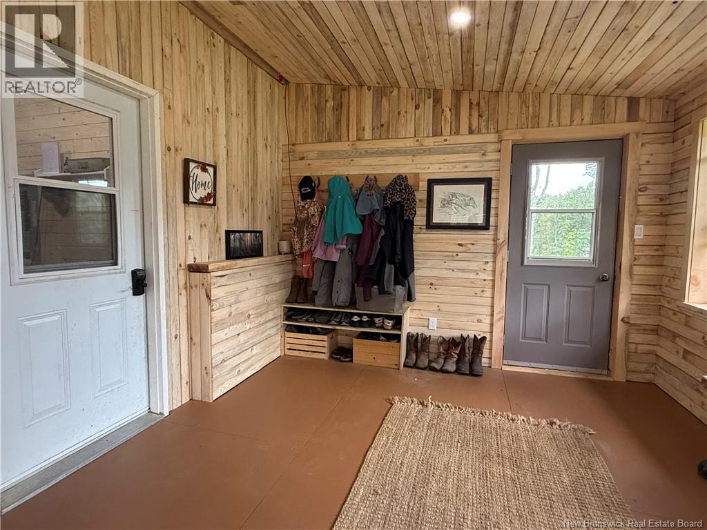 1689 Kintore Road - 4
