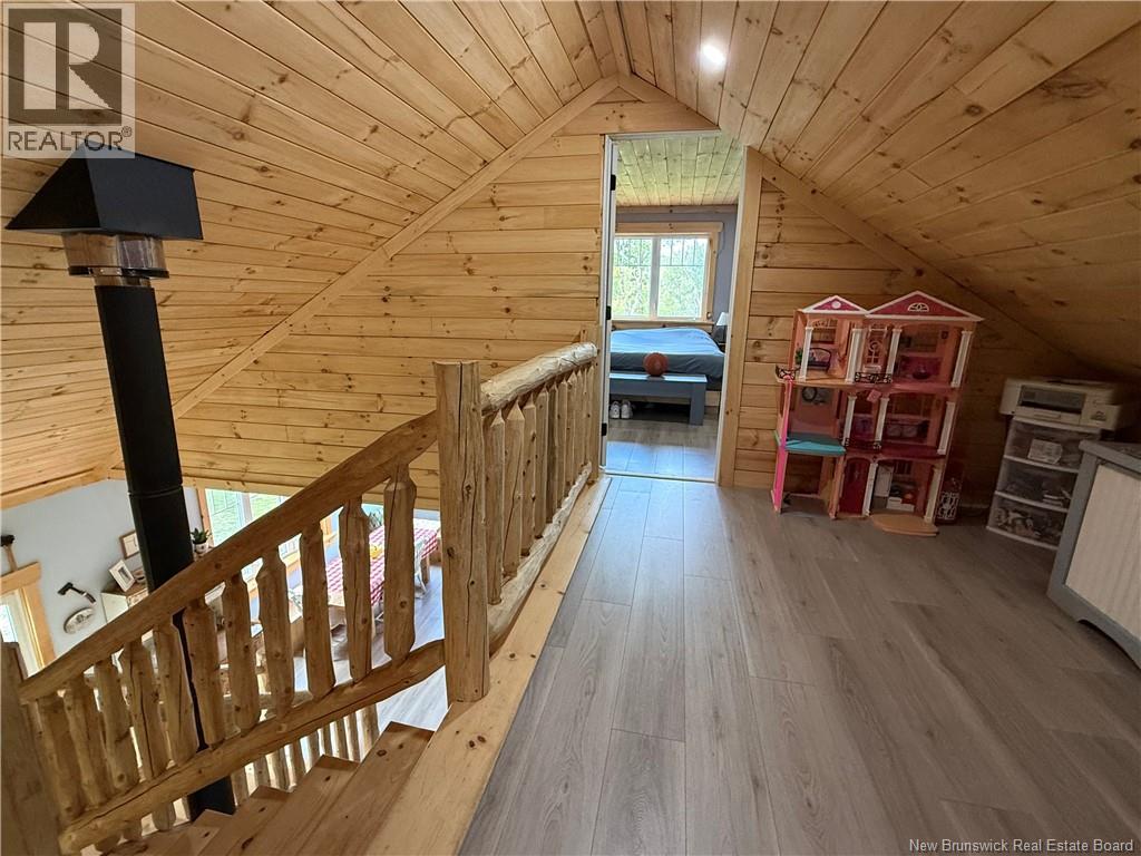 1689 Kintore Road - Image 30