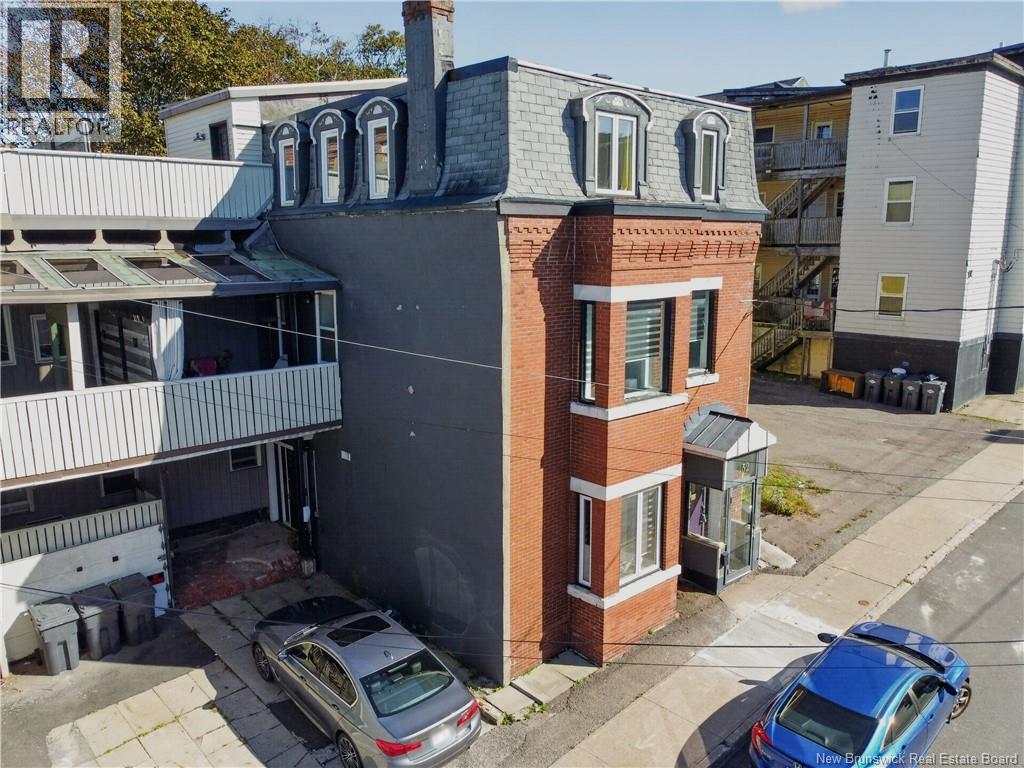 52 Dorchester Street - 1