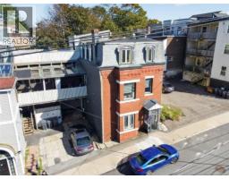 52 Dorchester Street, photo 2